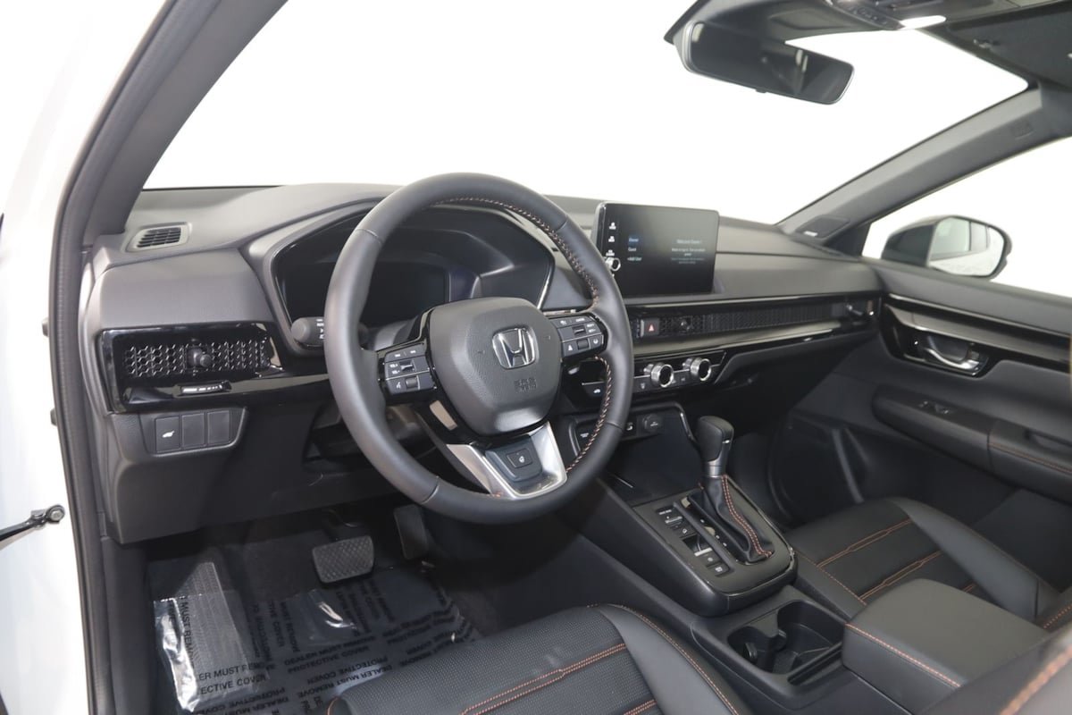 Used 2026 Honda CR-V Sport Touring image 28