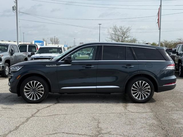 Used 2023 Lincoln Aviator Reserve w/ Elements Package Plus image 2
