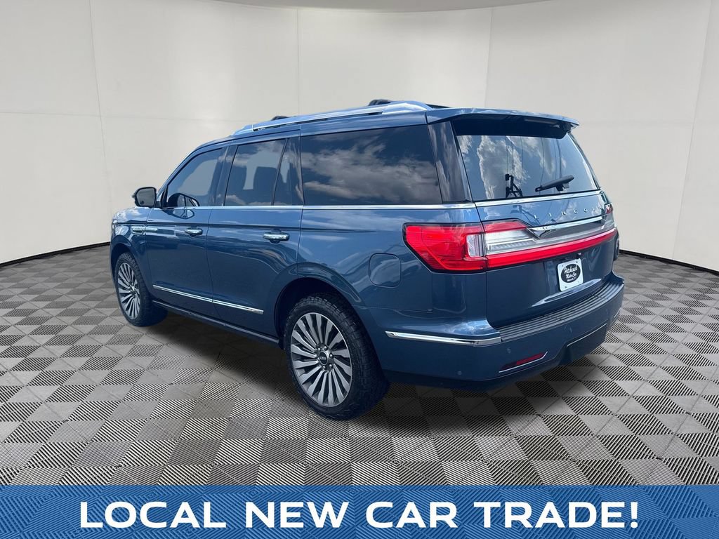 Used 2018 Lincoln Navigator Reserve w/ Technology Package AWD/4WD image 3