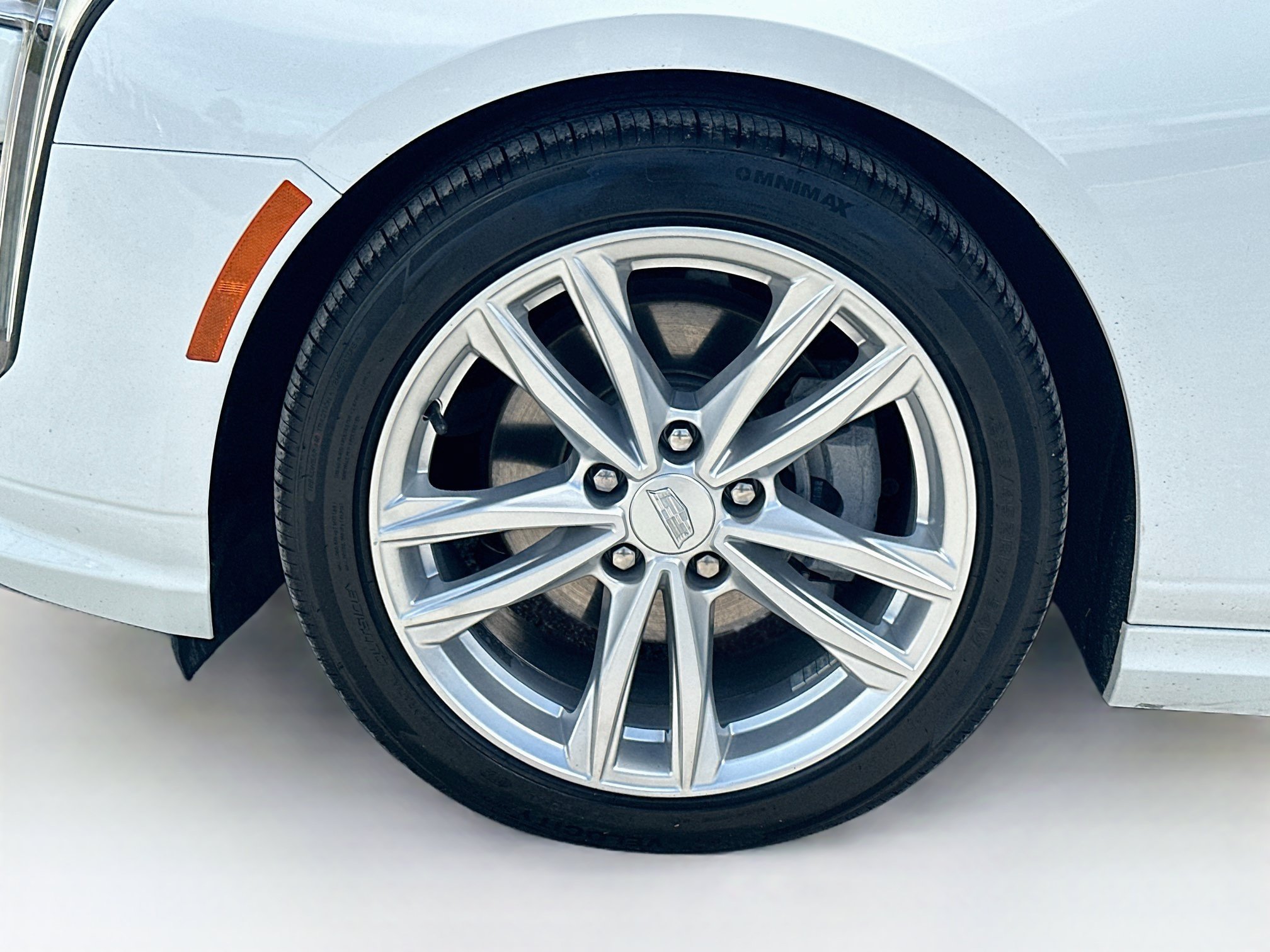 Used 2023 Cadillac CT4 Luxury w/ Sun And Sound Package RWD image 29