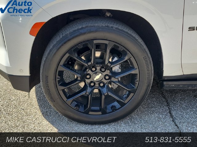 Used 2024 Chevrolet Suburban High Country w/ Advanced Technology Package AWD/4WD image 9