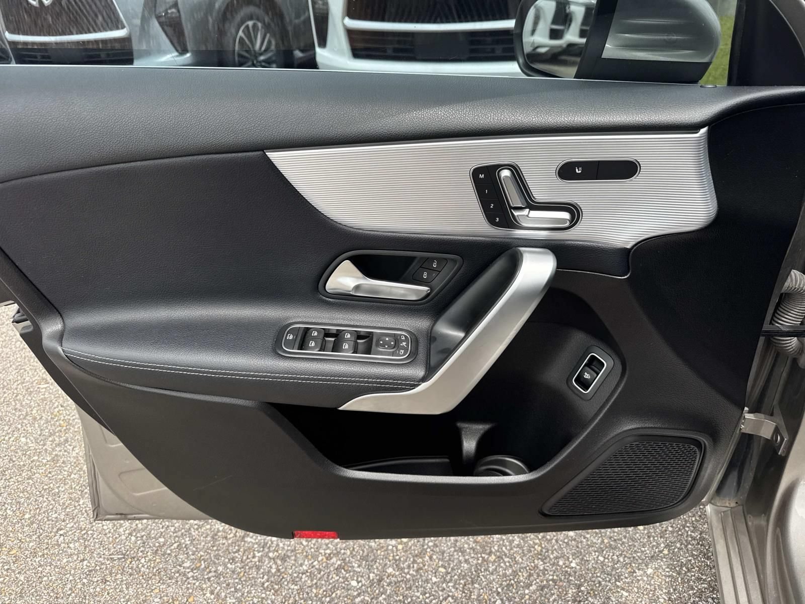 Used 2020 Mercedes-Benz A 220 image 19