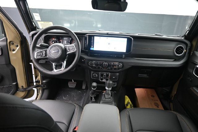 New 2026 Jeep Wrangler Unlimited Sahara AWD/4WD image 44