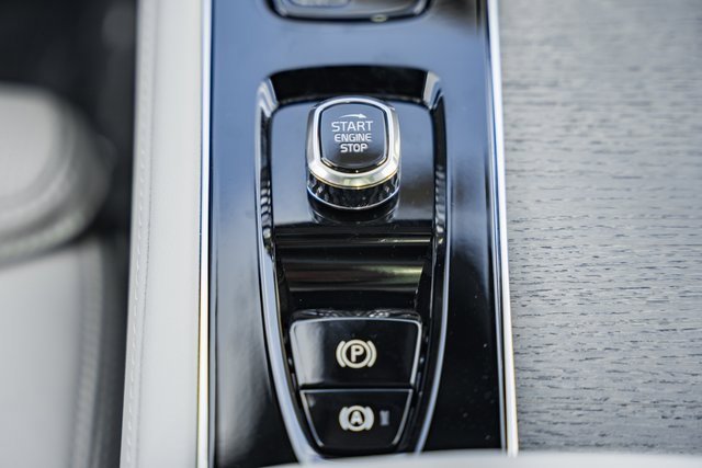 New 2026 Volvo XC90 B6 Ultra w/ Protection Package Premier image 25