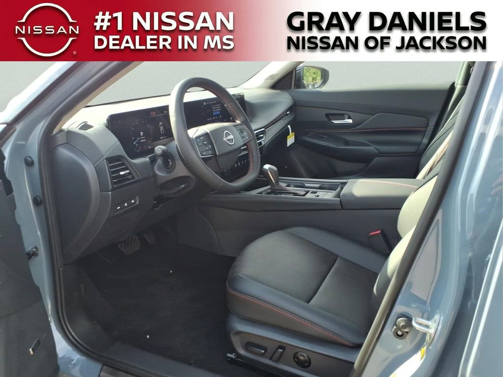 New 2026 Nissan Sentra SR w/ SR Premium Package FWD image 24