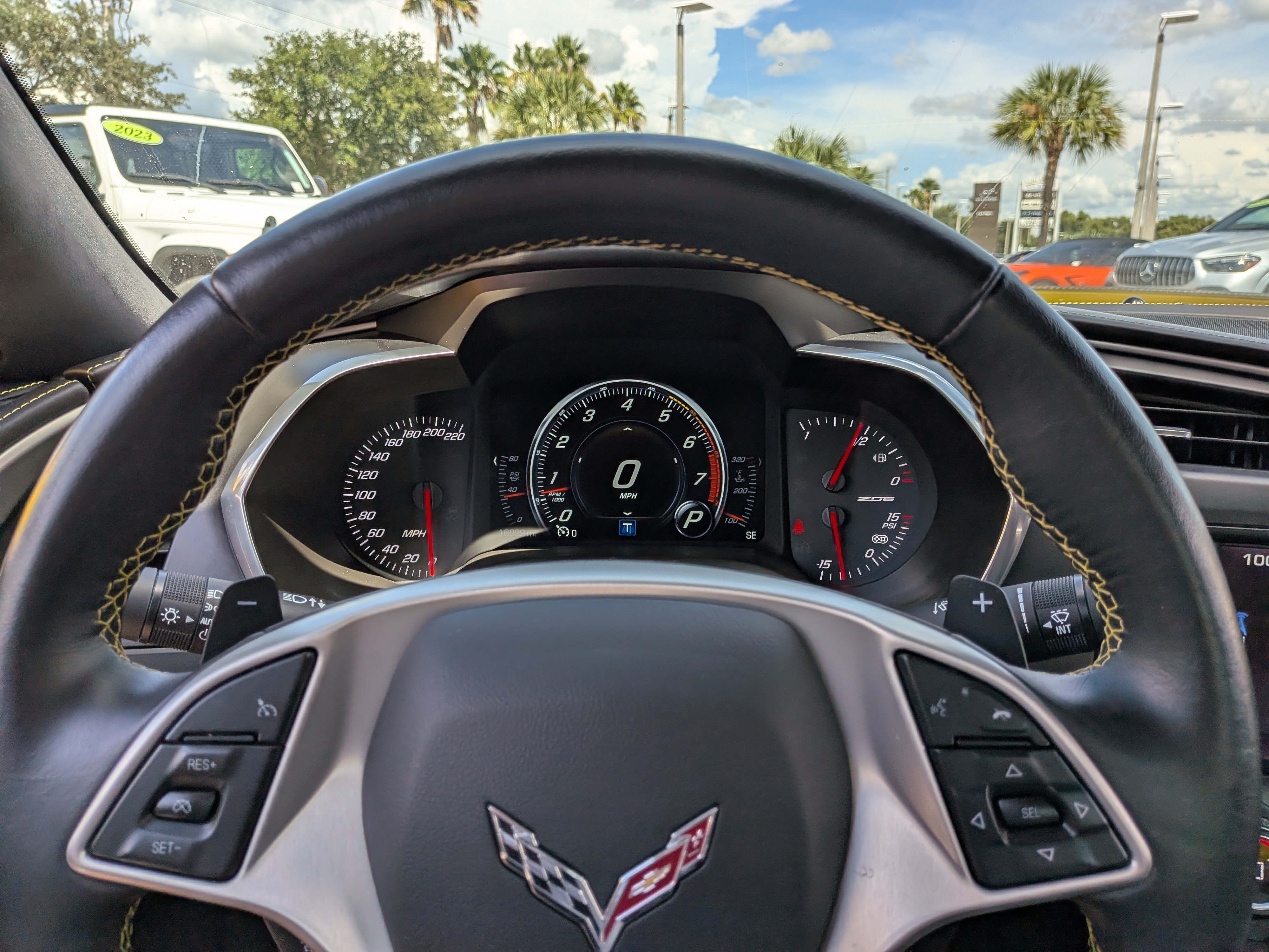 Used 2016 Chevrolet Corvette Z06 w/ 3LZ Preferred Equipment Group RWD image 23