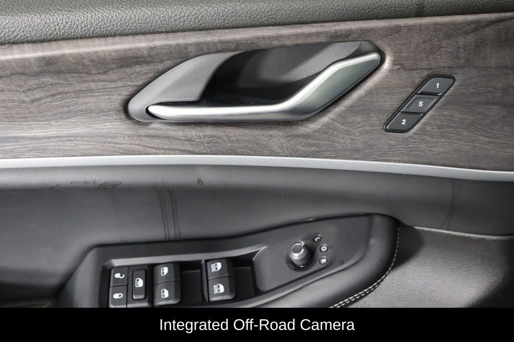 Used 2023 Jeep Grand Cherokee Limited w/ Luxury Tech Group II RWD image 20