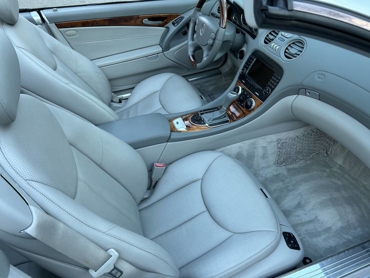 Used 2007 Mercedes-Benz SL 550 image 50