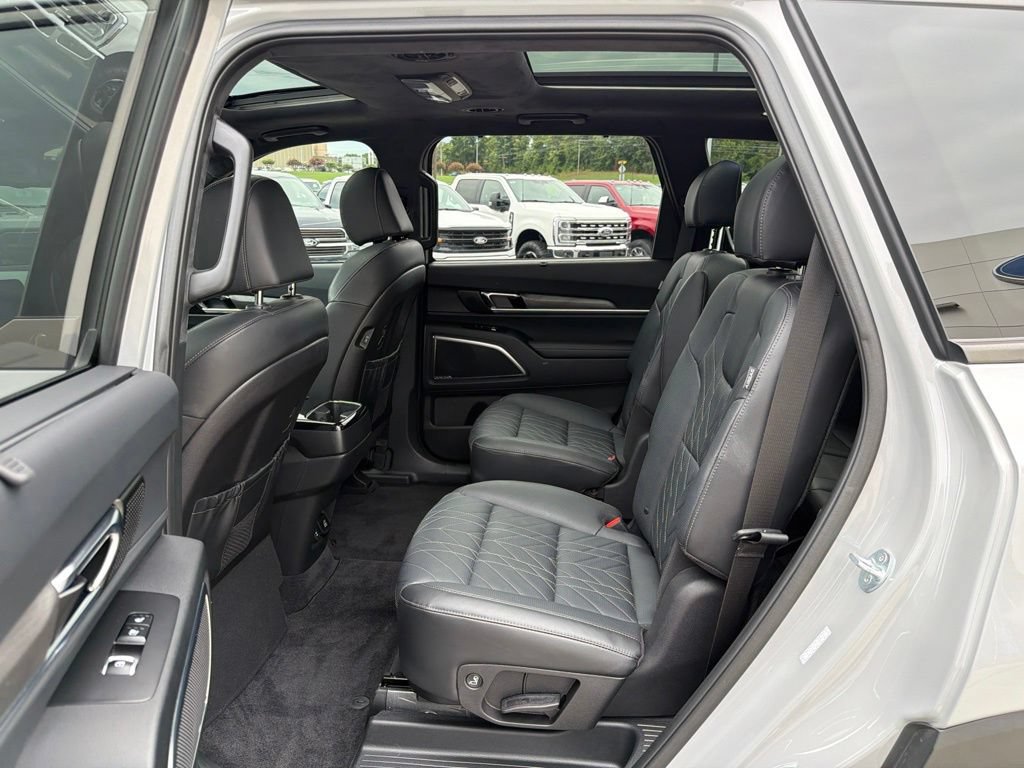 Used 2023 Kia Telluride SX Prestige X-Line AWD/4WD image 14