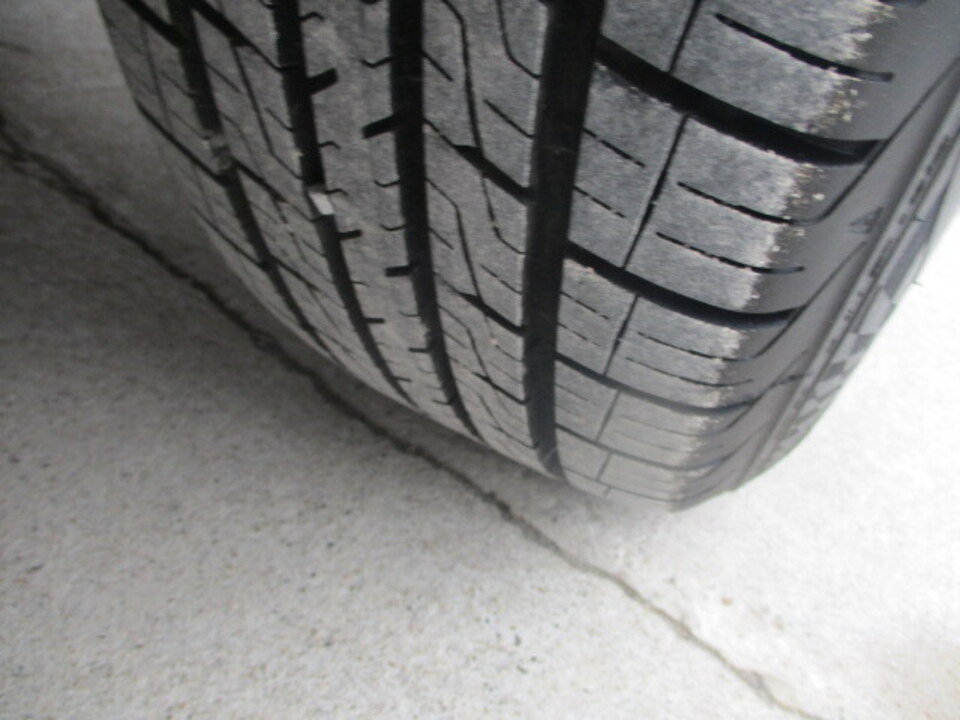 Used 2013 Volkswagen Tiguan S image 11