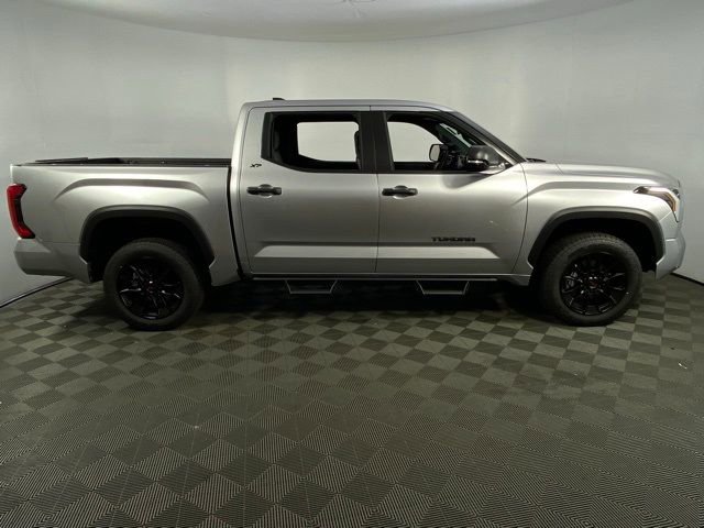 New 2025 Toyota Tundra SR5 image 8