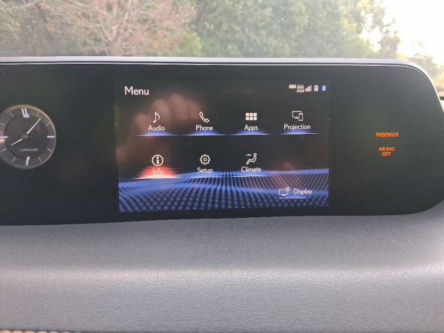 Used 2019 Lexus UX 200 w/ Accessory Package FWD image 20