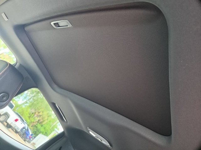 New 2026 GMC Canyon Denali w/ LPO, Denali Black Edition AWD/4WD image 19