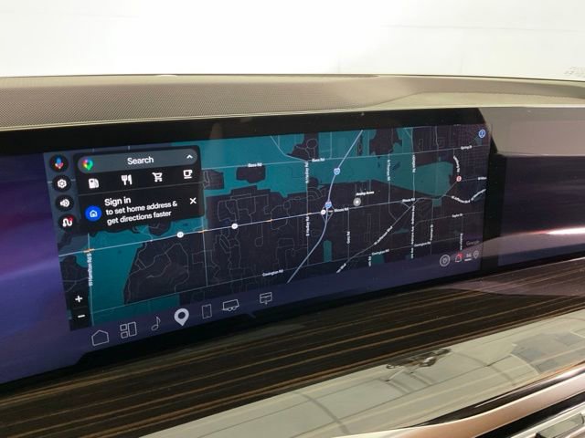 Certified 2026 Cadillac Escalade Luxury AWD/4WD image 11