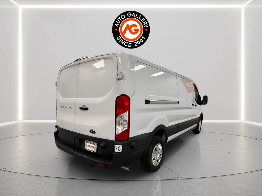 Used 2024 Ford Transit 250 Low Roof RWD image 7