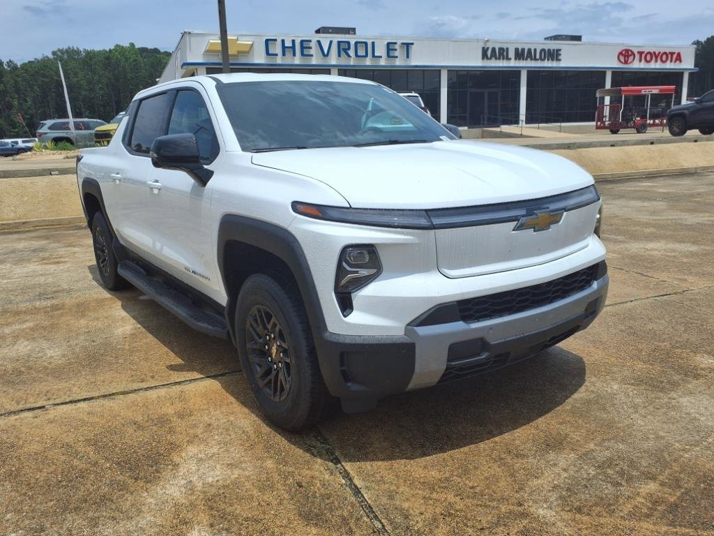 New 2025 Chevrolet Silverado EV LT image 8