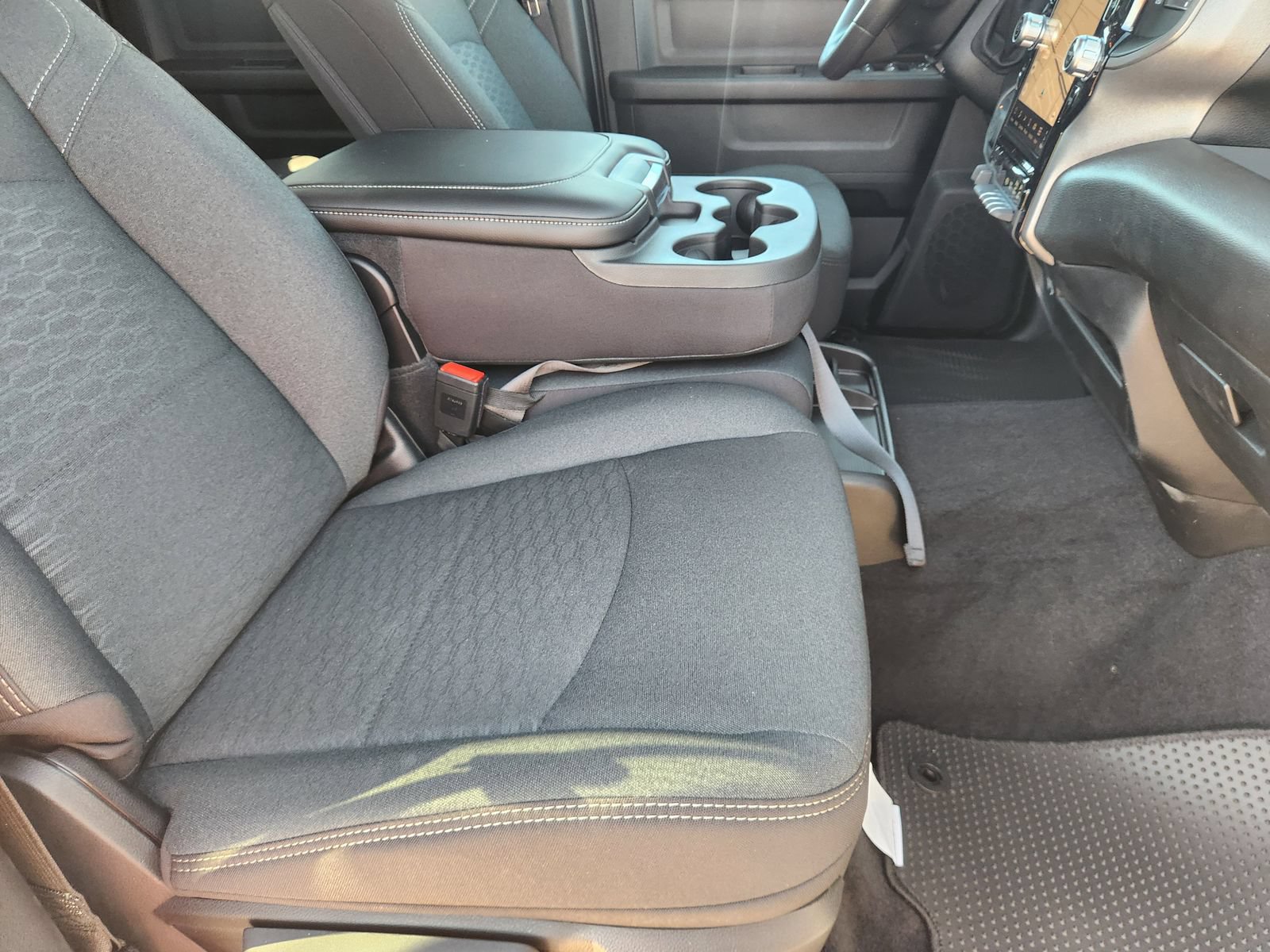 New 2026 RAM 2500 Tradesman AWD/4WD image 13