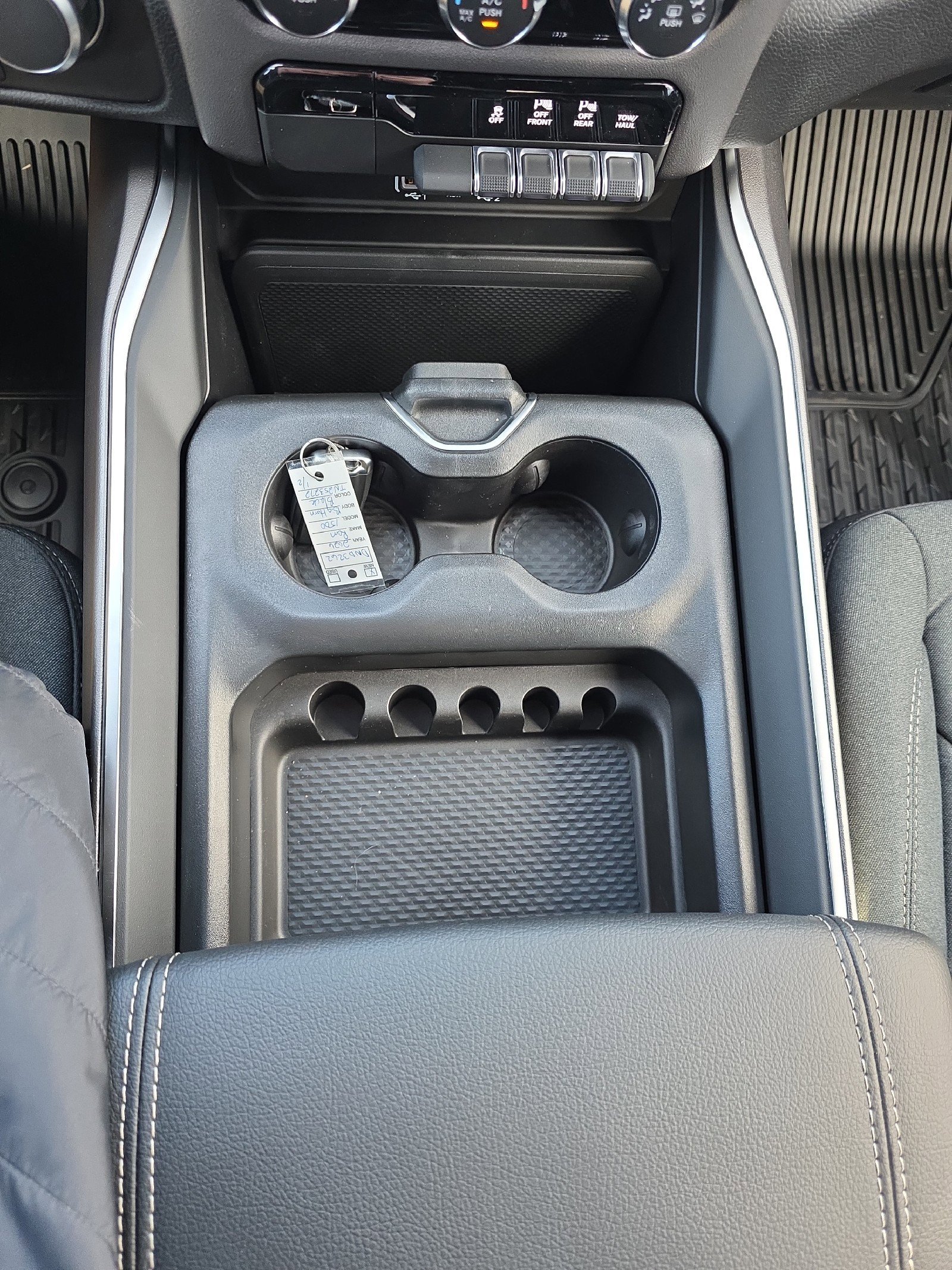 New 2026 RAM 1500 Big Horn AWD/4WD image 35