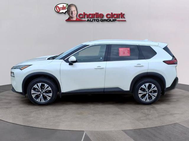 Certified 2021 Nissan Rogue SV w/ Premium Package FWD image 2