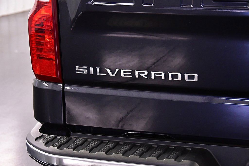 Used 2022 Chevrolet Silverado 1500 LT image 12