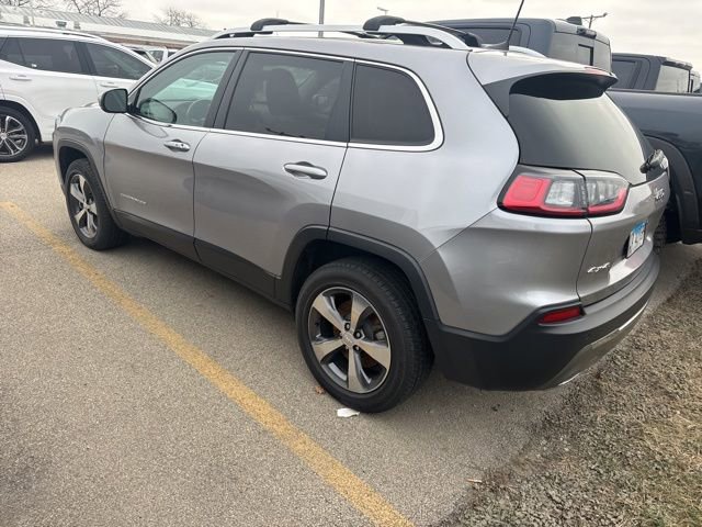 Used 2020 Jeep Cherokee Limited image 3