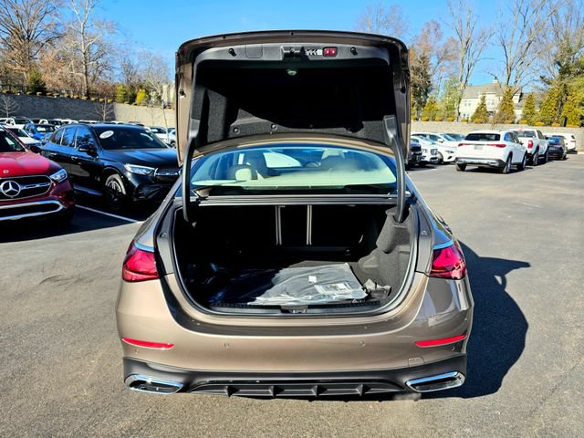 New 2026 Mercedes-Benz E 350 4MATIC Sedan image 8