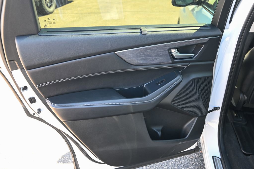 Used 2023 Acura MDX SH-AWD w/ Advance Package image 23