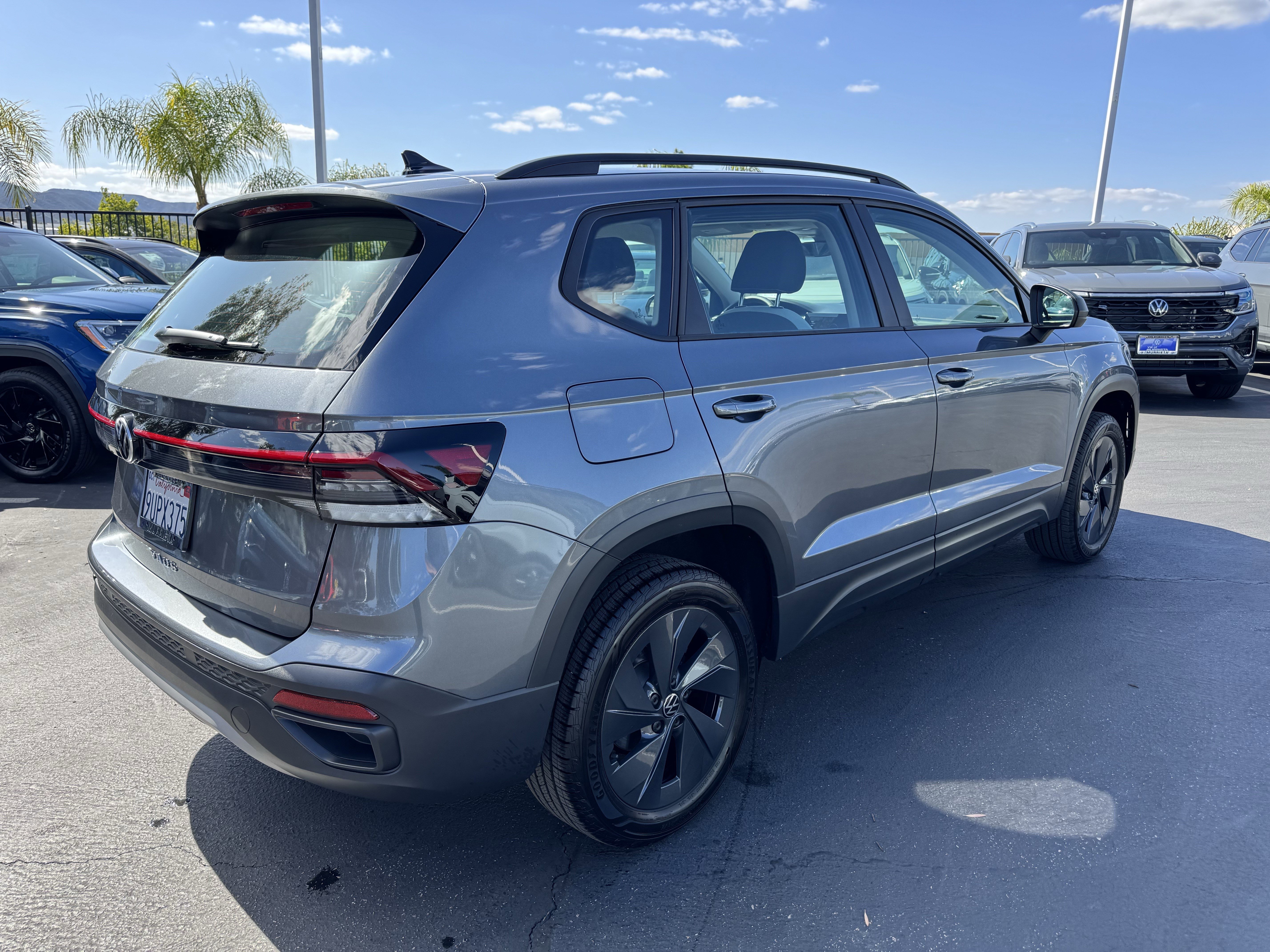 Used 2025 Volkswagen Taos S FWD image 10