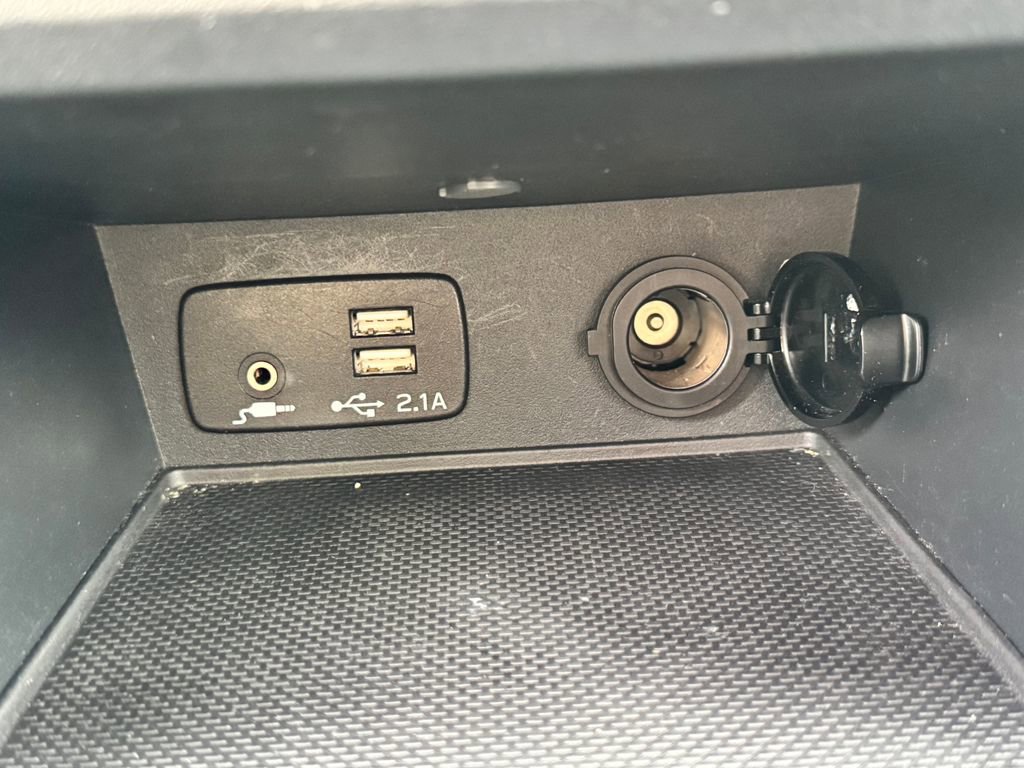 Used 2022 Subaru Crosstrek 2.5i Limited w/ Moonroof Package 2 image 25