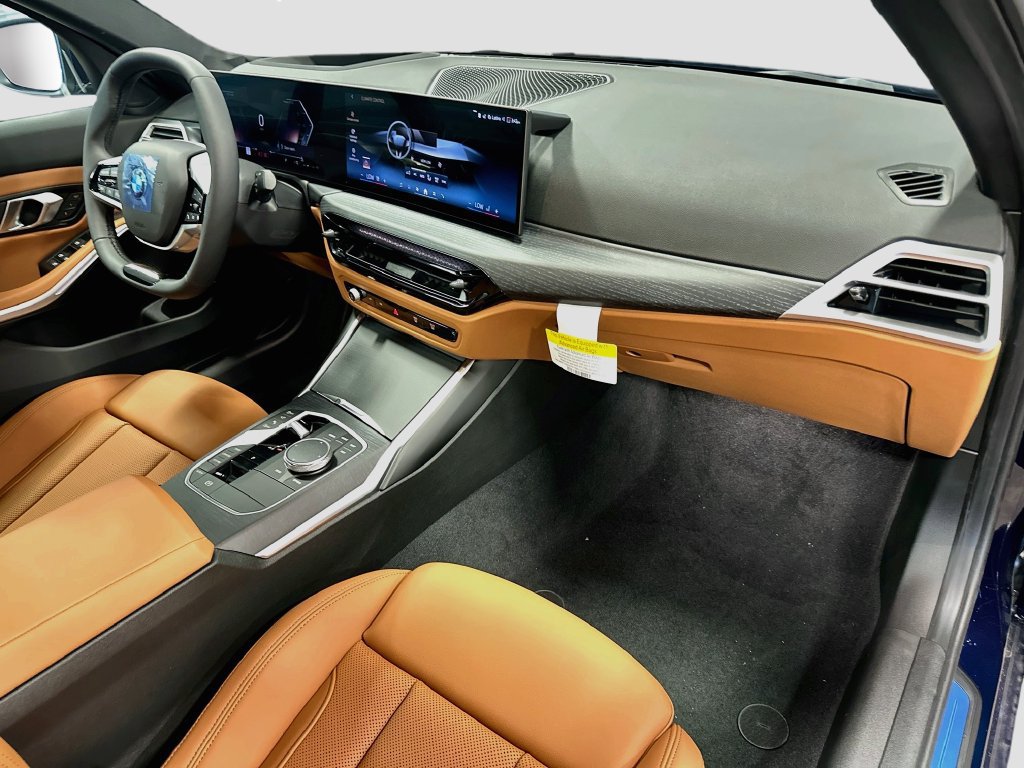 New 2026 BMW 330i xDrive Sedan w/ Premium Package AWD/4WD image 30