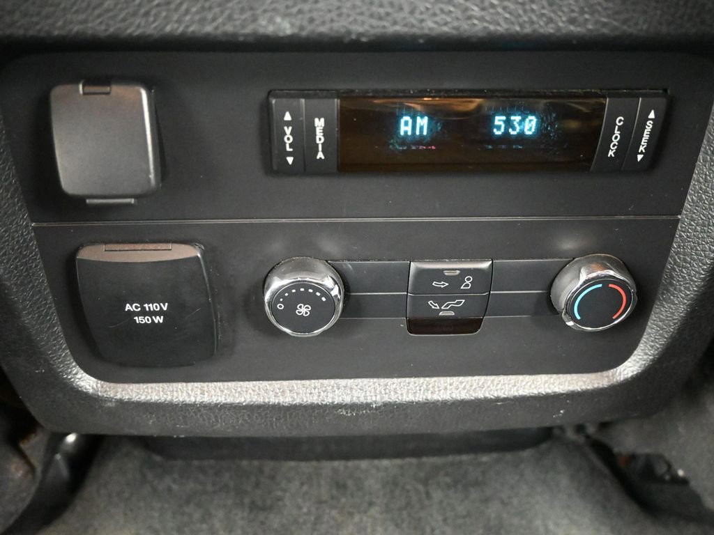 Used 2017 Ford Expedition EL XLT w/ Equipment Group 202A image 31