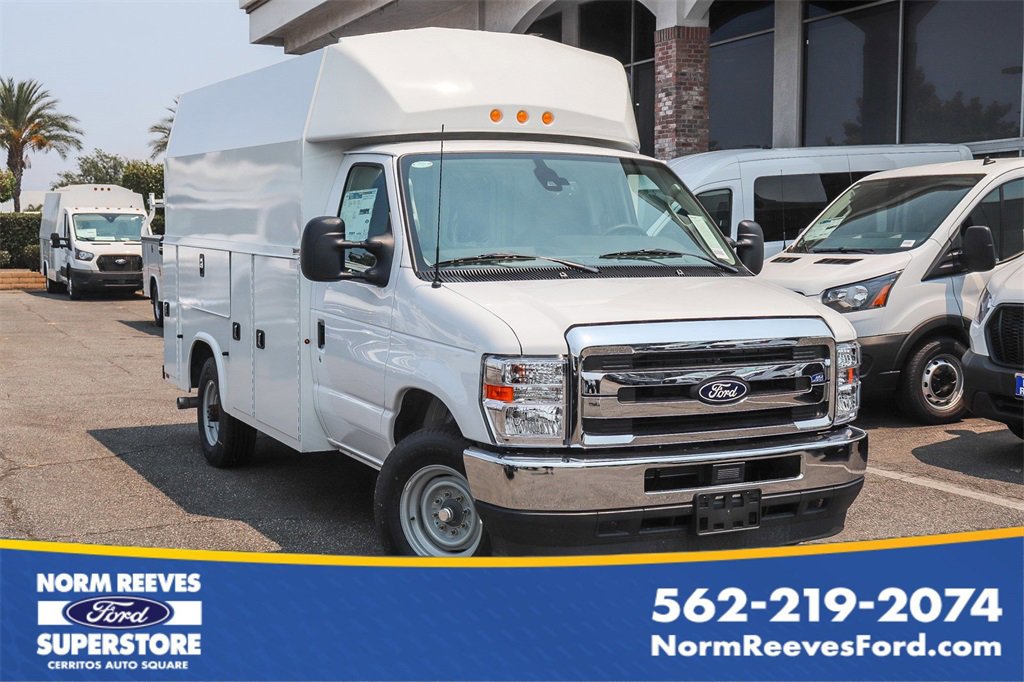 New 2026 Ford E-350 and Econoline 350 Super Duty w/ Power Equipment Group image 1