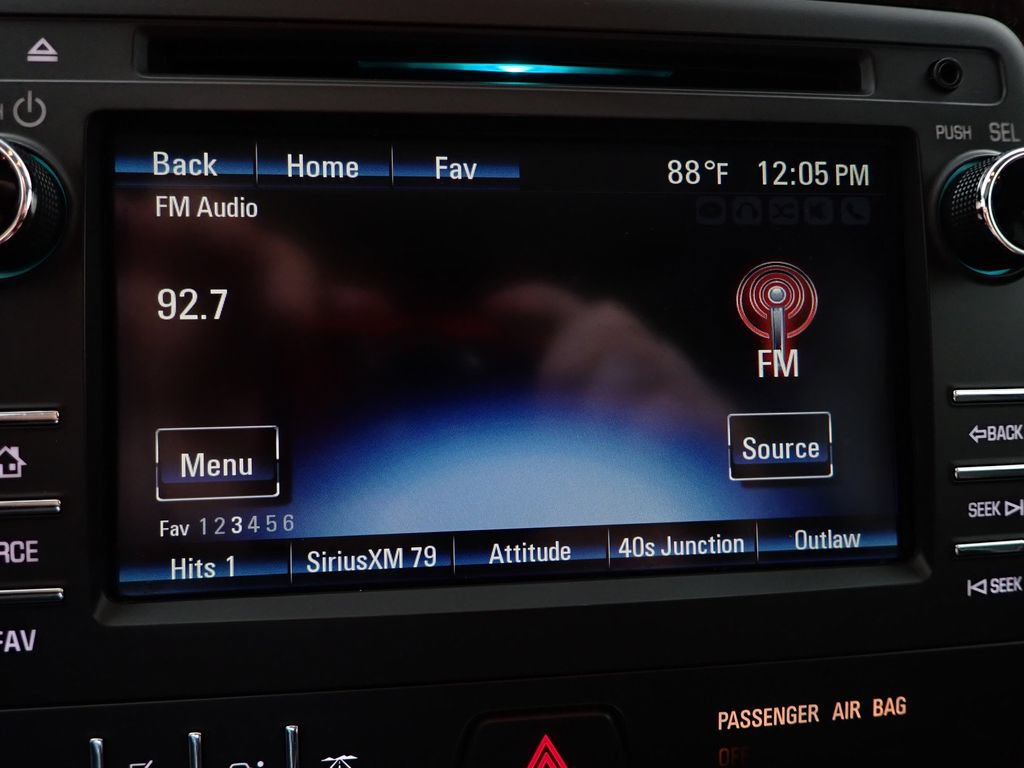 Used 2016 Chevrolet Traverse LT AWD/4WD image 4
