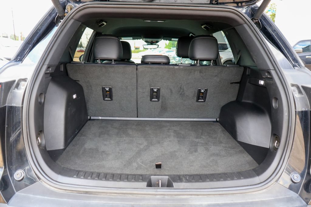 Used 2025 Chevrolet Equinox LT FWD image 24