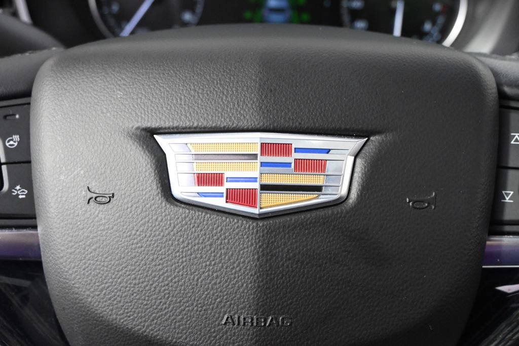 Used 2024 Cadillac XT6 Premium Luxury AWD/4WD image 35