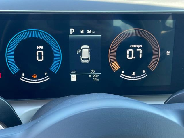 New 2025 Hyundai Tucson SE image 13