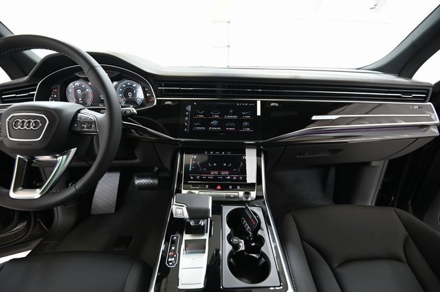 New 2026 Audi Q8 Premium Plus image 2