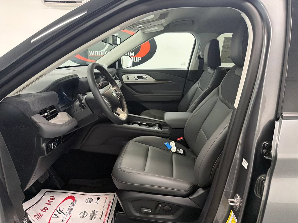 New 2026 Ford Explorer Active w/ Active Comfort Package RWD image 10
