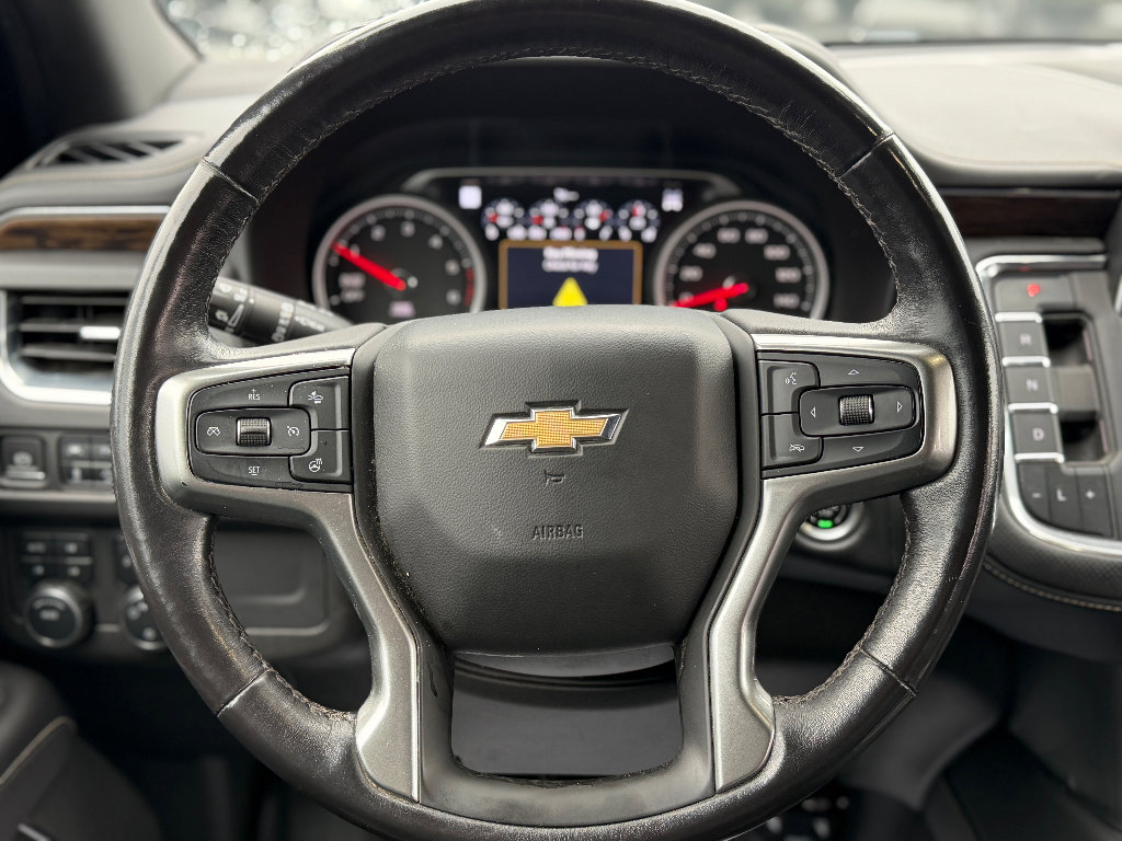 Used 2021 Chevrolet Suburban Premier AWD/4WD image 9