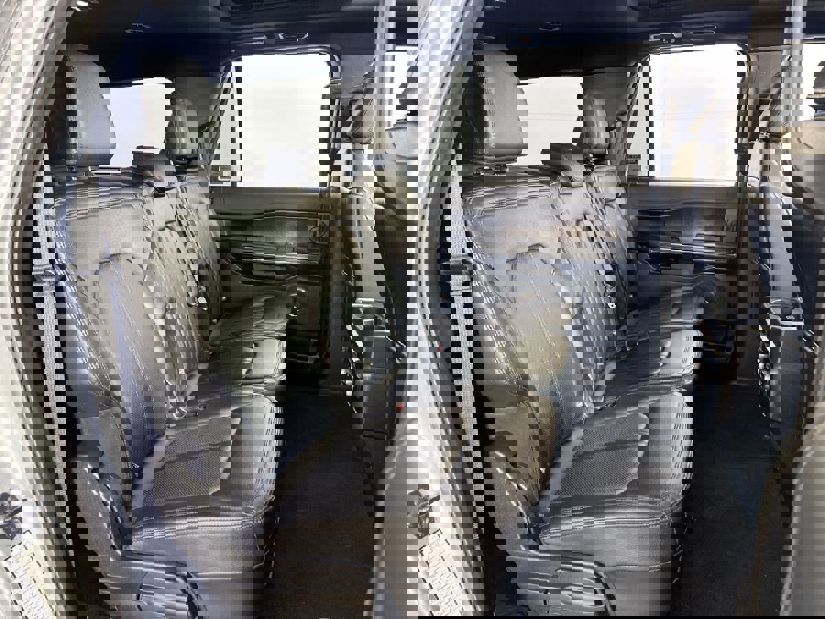 Used 2021 Ford Expedition Max Limited image 36