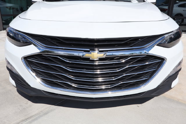 Used 2025 Chevrolet Malibu LT FWD image 16