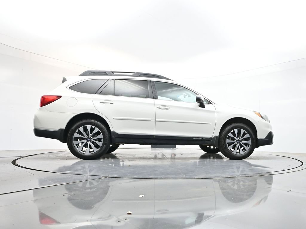 Used 2017 Subaru Outback 2.5i Limited AWD/4WD image 42