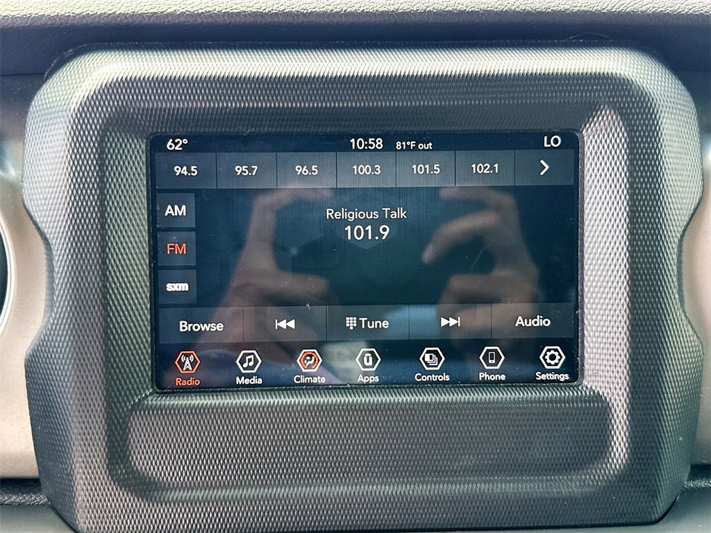 Used 2021 Jeep Wrangler Unlimited Sport image 15