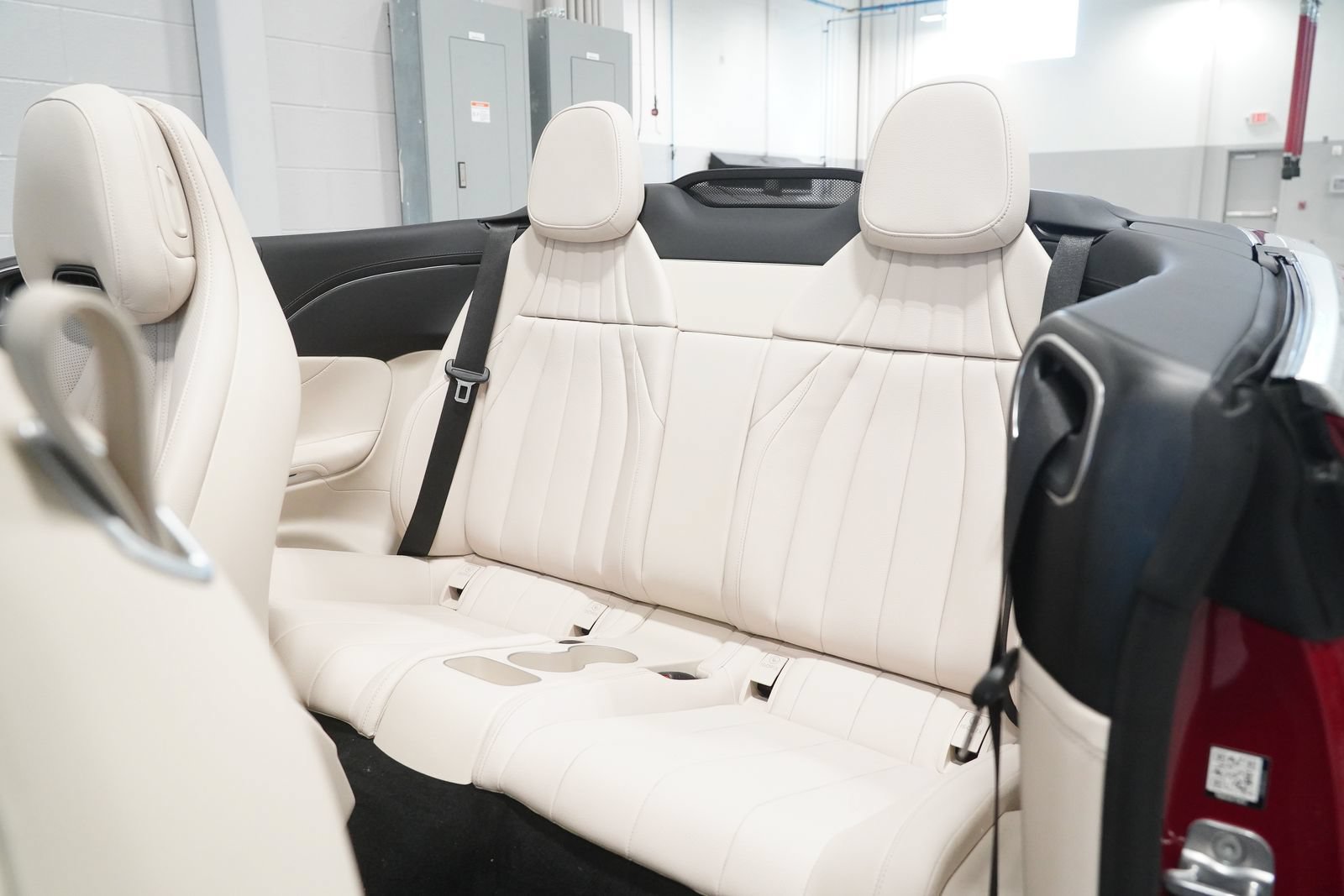 New 2026 Mercedes-Benz CLE 450 4MATIC Cabriolet image 19