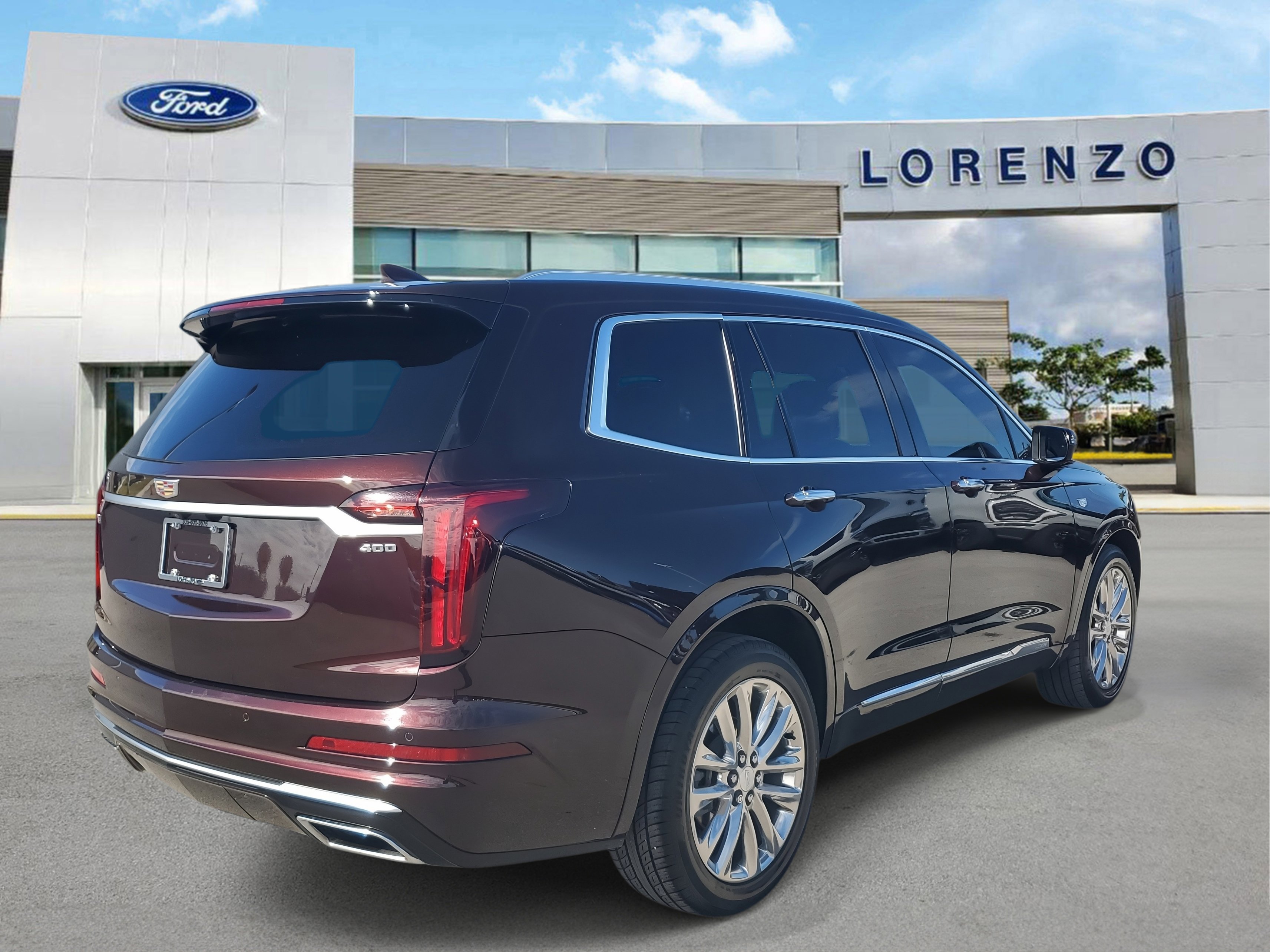 Used 2021 Cadillac XT6 Premium Luxury image 5