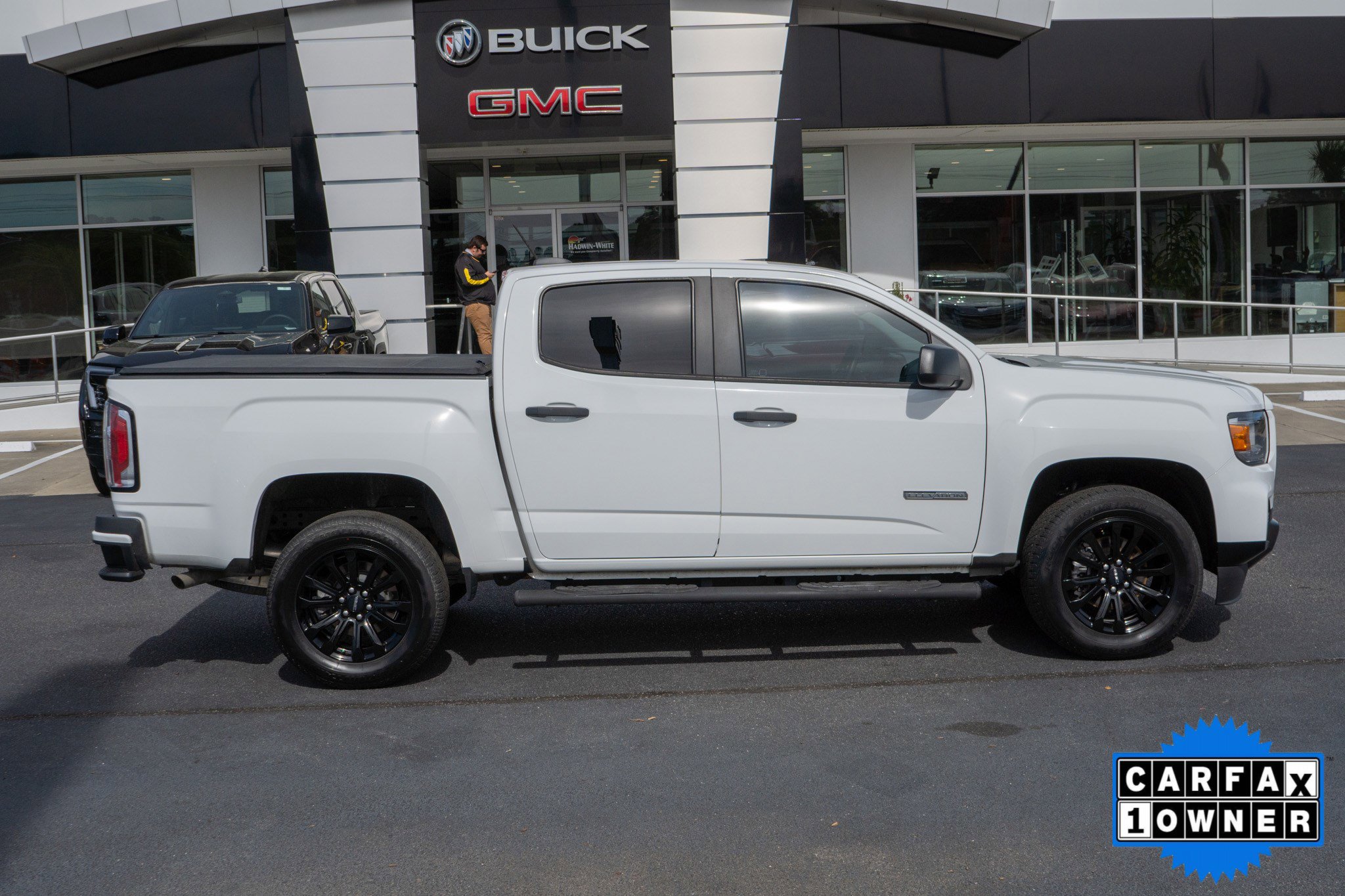 Used 2021 GMC Canyon Elevation Standard w/ Convenience Package image 2