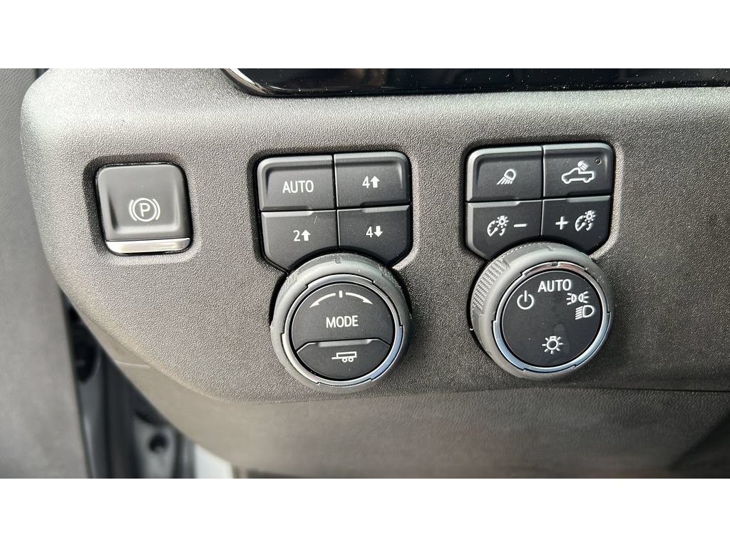Certified 2024 Chevrolet Silverado 1500 LT w/ Z71 Off-Road Package AWD/4WD image 23