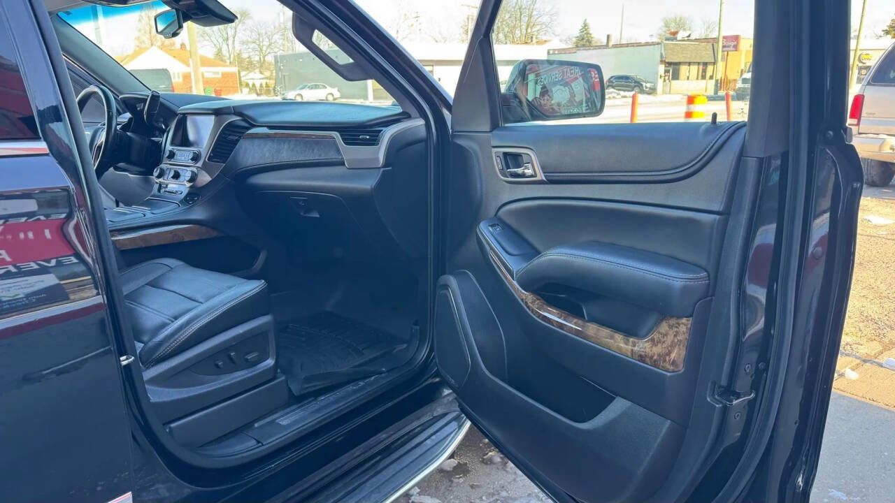 Used 2016 GMC Yukon Denali w/ Open Road Package image 29