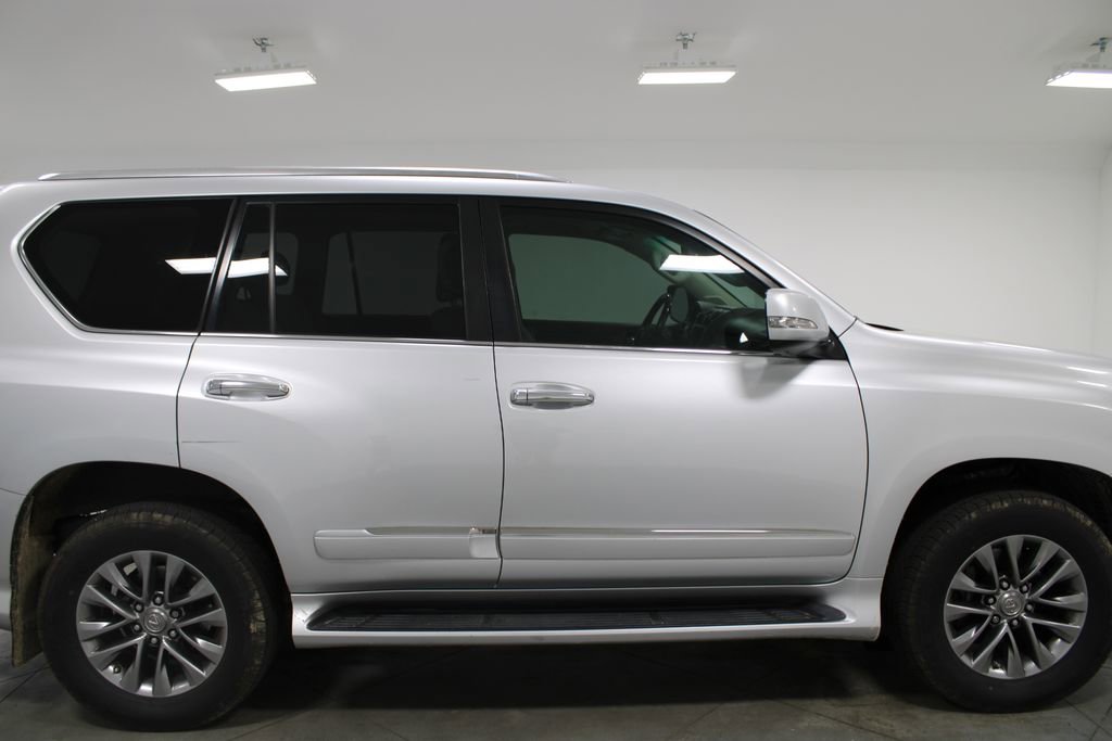 Used 2015 Lexus GX 460 Luxury image 12