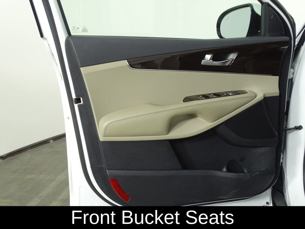 Used 2019 Kia Sorento EX image 17